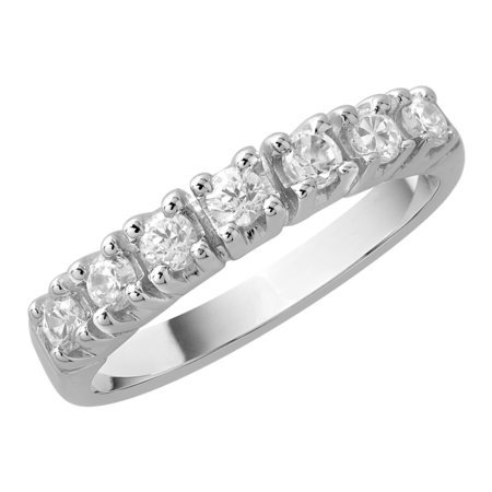Seven stone claw set round brilliant cut diamond ring in white gold\\n\\n11/03/2016 16:59